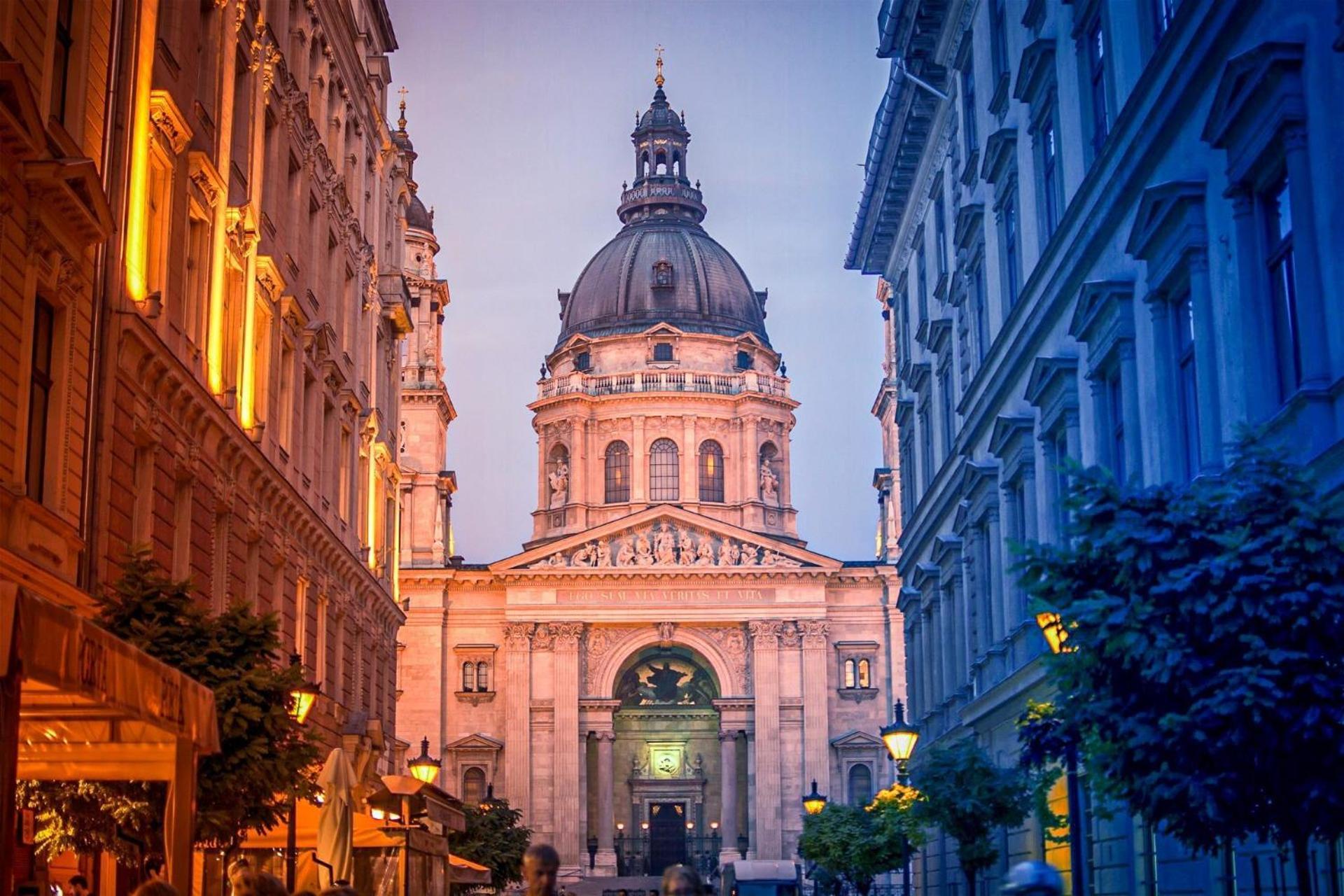 Discover Your Budapest Retreat-Walk To Parliament Kültér fotó